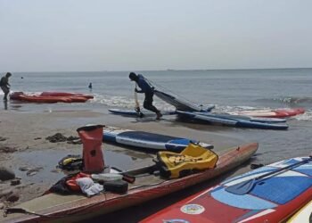 ¿Negligencia en altamar? Empresas de kayak en Veracruz priorizaron remos sobre vidas humanas