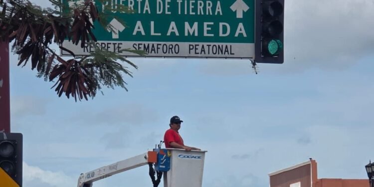 Lluvias dejan semáforos fuera de servicio; así respondió la autoridad
