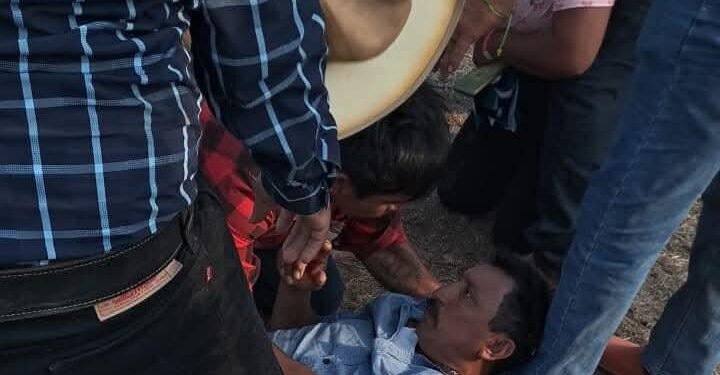 ¡Terror en la pista! Jinete sufre brutal caída en Palizada. Esto pasó