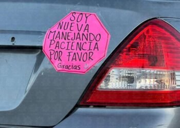 “¡Paciencia, que apenas aprendo!” desata risas y frenones en Santa Ana