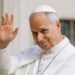 ¡Hasta el Vaticano llegó la pasión por el Tri! Papa León XIV recibe jersey de México