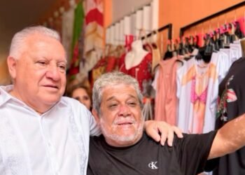 ¿Qué pasó en la visita de Rafael Marín a Cozumel? Recibe apoyo de comerciantes