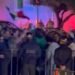 Niño ecuatoriano exige a la FIFA castigar la serenata mexicana; la FEF presenta queja