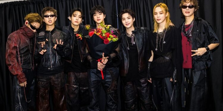ARMY es tu momento, te decimos qué hacer para trabajar con BTS