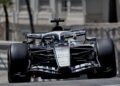Drama en el Principado: Checo ganó un punto en pista y lo perdió fuera de ella