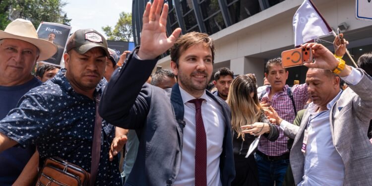 La carrera por San Luis Potosí suma un nuevo contendiente: Gerardo Sánchez