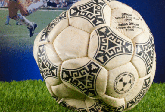 El balón de la “Mano de Dios” busca nuevo dueño; sale a subasta la joya más histórica de Maradona