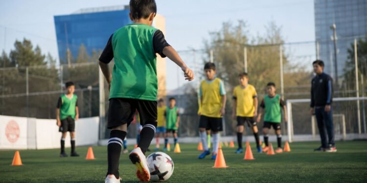 ¿Cuánto cuesta meter a tu hijo a una escuela de futbol? Profeco revela precios y hay sorpresas en el sureste