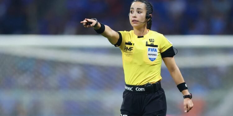 ¿Quién hará historia en el Mundial? Katia Itzel García dirigirá el Países Bajos vs Túnez
