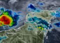 Entre lluvias intensas y fuertes vientos, así avanza la amenaza meteorológica en el sureste