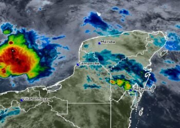Entre lluvias intensas y fuertes vientos, así avanza la amenaza meteorológica en el sureste