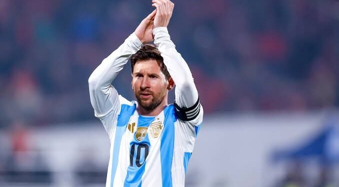 Messi rompe el récord mundialista en una fecha que pertenece a la historia argentina