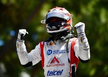 Noel León hace historia en Mónaco y México tiene una nueva estrella al volante