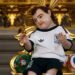 La fe también juega el Mundial; el Niño Dios futbolero llegó a la Catedral Metropolitana
