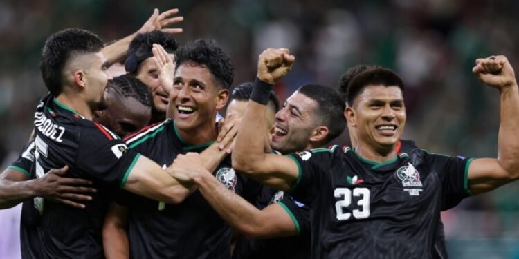 México quiere cerrar la obra perfecta: el Tri enfrenta a Chequia por el liderato del grupo