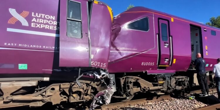 ¿Qué pasó en Inglaterra? Accidente de trenes deja un muerto, más de 80 heridos y moviliza a cientos de rescatistas