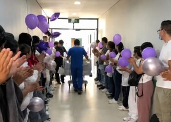 Soñaba con BTS; hoy miles despiden a una pequeña ARMY que donó sus órganos