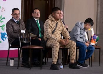 Merlín, el pato que conquistó ahora la conferencia presidencial