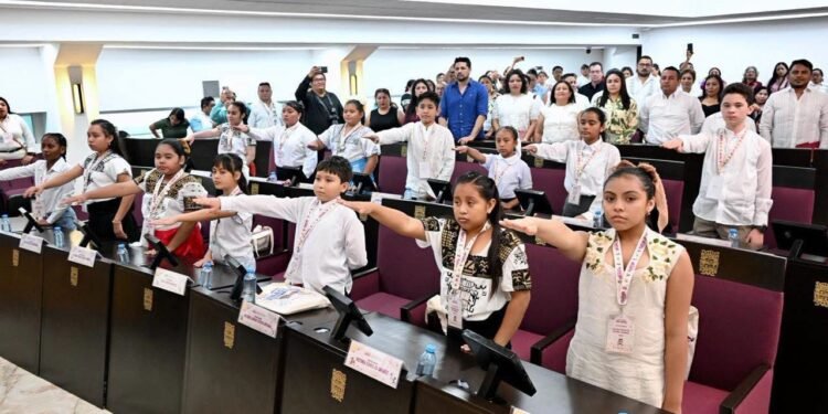 La voz de 35 niñas y niños llegó a la máxima tribuna del estado. Esto proponen