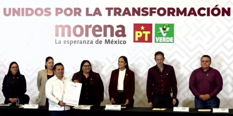 ¡Rebelión guinda! Le salen competidores al proyecto de Layda Sansores