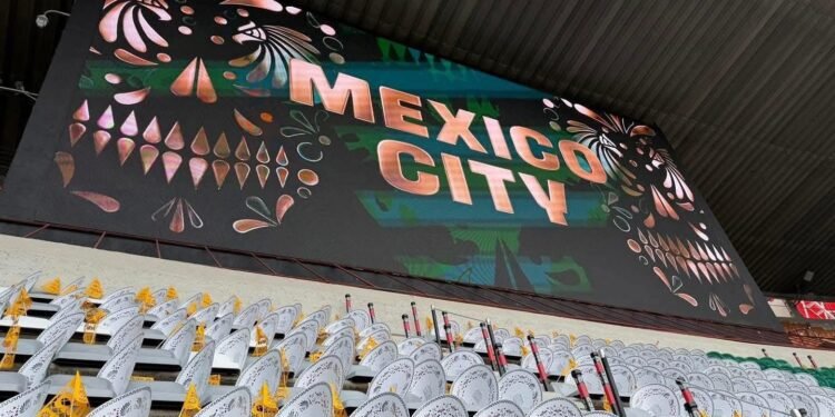 Así lucen los sombreros que formarán el mosaico gigante del Azteca