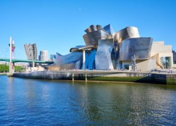 Tú también puedes nominar una maravilla del mundo; Guggenheim Bilbao ya busca un lugar entre las siete
