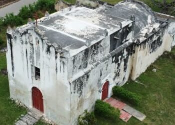 ¿Qué ocurre en la iglesia de Hampolol? El deterioro pone en riesgo a visitantes