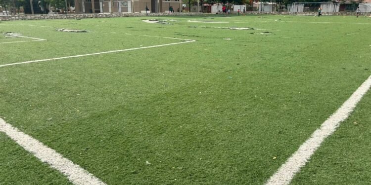 ¿Dos años de abandono? Vecinos exigen rescate de la cancha en Presidentes de México
