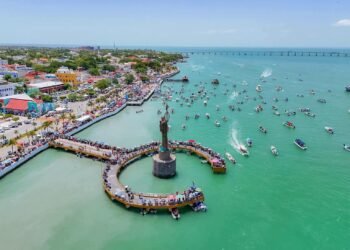 La Laguna de Términos reúne a miles de fieles en honor a la Virgen del Carmen