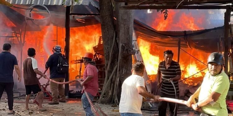 ¿Qué pasó en el centro de Calkiní? Un incendio destruyó una academia de danza