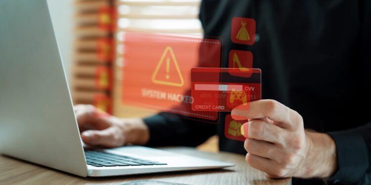 ¿Tu tarjeta de crédito está protegida? Fraudes bancarios aumentan 16.7% en México