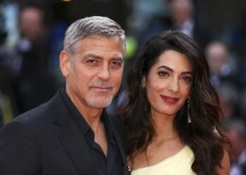 “Esperamos que todos estén a salvo”; George Clooney evacúa su residencia por los incendios en Francia