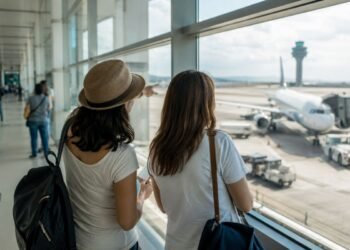 ¿Vas a salir de vacaciones? Profeco despliega operativo nacional para vigilar hoteles, aerolíneas y agencias de viaje