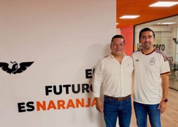 Eliseo Fernández destapa a César Marín para Carmen; MC mueve fichas rumbo al 2027