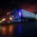 ¿Qué ocurrió en la federal 180? Un tractocamión obstruye la circulación tras derrapar