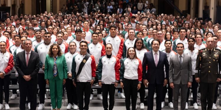 ¿Ya conoces a los atletas que representarán a México en Santo Domingo?