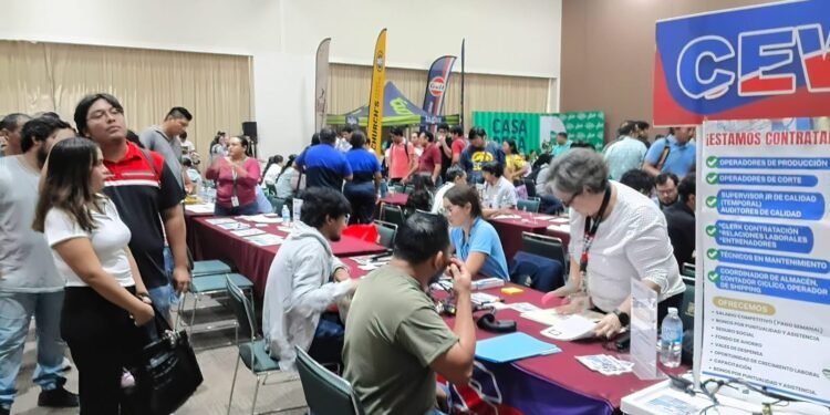 ¿Listo para encontrar trabajo? Empresas ofrecen más de 700 vacantes