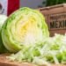 El brote de “diarrea explosiva” en EU pudo llegar a través de lechugas cultivadas en el centro de México