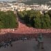 Más de 100 mil voces y un mismo movimiento: el “remo vikingo” conquista Oslo