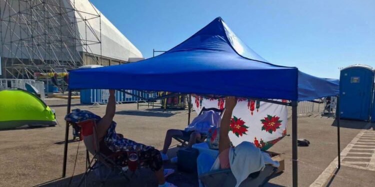Ni Yuridia cobra tanto: venden espacios “VIP” para un concierto gratuito