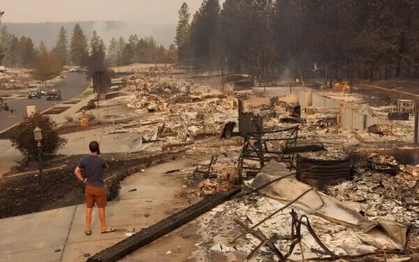 Infierno en Spokane: fuego devora cientos de casas y obliga a una evacuación masiva