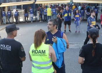 “Primero tus hijos”: deudores alimentarios no entran a las canchas argentinas