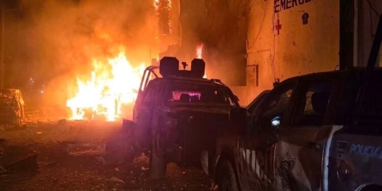Noche de terror en Ojocaliente: coche bomba explota en plena feria y deja siete heridos