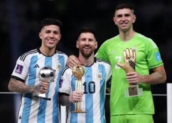 Messi le dice adiós a Argentina: el capitán que convirtió las lágrimas en gloria