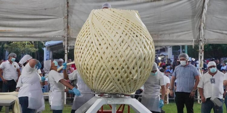 ¡El quesillo más grande del planeta! Chiapas presume nuevo Récord Guinness