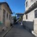 Poste se desploma sobre vivienda en Campeche; vecinos aseguran que ya habían alertado del riesgo