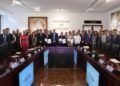 Sheinbaum renueva pacto con gasolineros; así quedarán gasolina y diésel