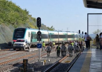 ¡Alerta en el Tren Maya! Vagón sale de las vías en Campeche y desalojan a pasajeros