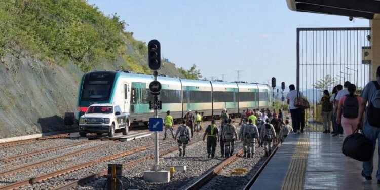 ¡Alerta en el Tren Maya! Vagón sale de las vías en Campeche y desalojan a pasajeros