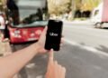 Los mexicanos olvidan de todo: Uber presenta su lista 2026 de objetos perdidos